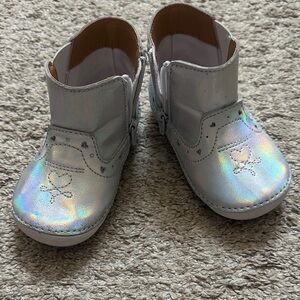 Stride Rite Holographic Silver Kids Boots with Heart Detail 6W